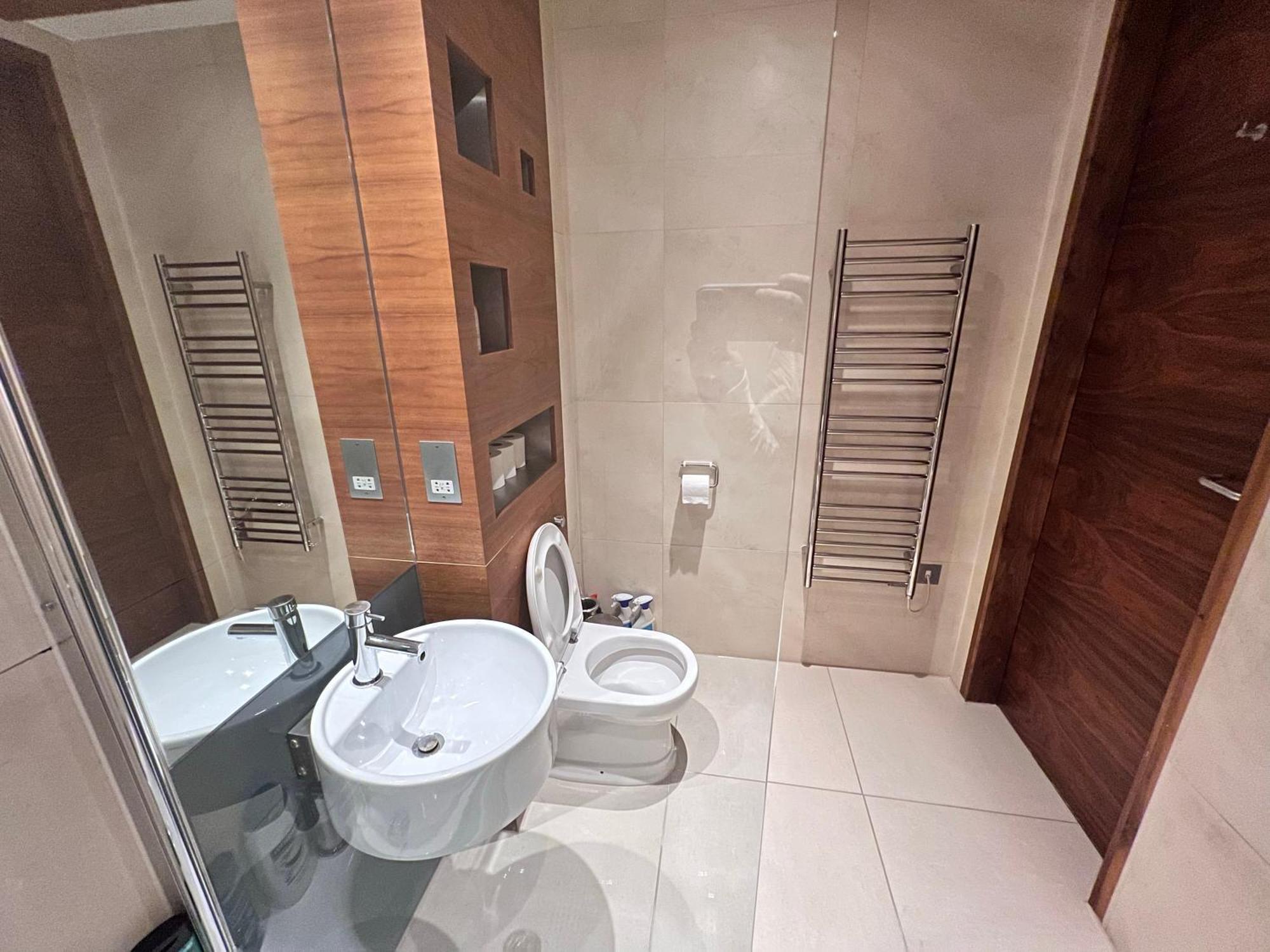 Deluxe Central Entire Flat At Farringdon Station Londra Exterior foto